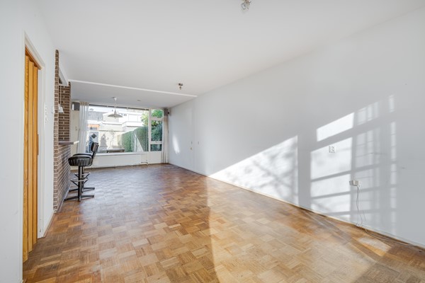 Medium property photo - Professor van der Waalslaan 16, 2251 GH Voorschoten